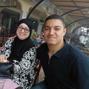 Meet your Posher, Youssef